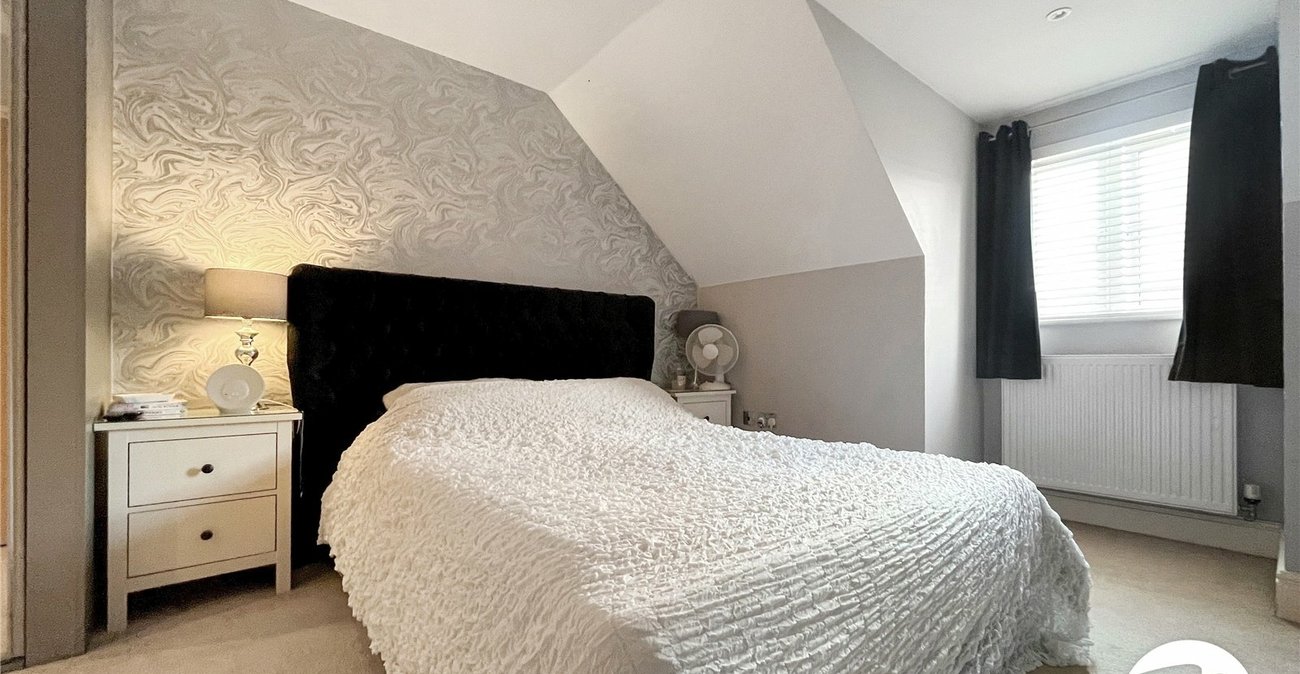 3 bedroom house to rent in Rochester | Robinson Michael & Jackson