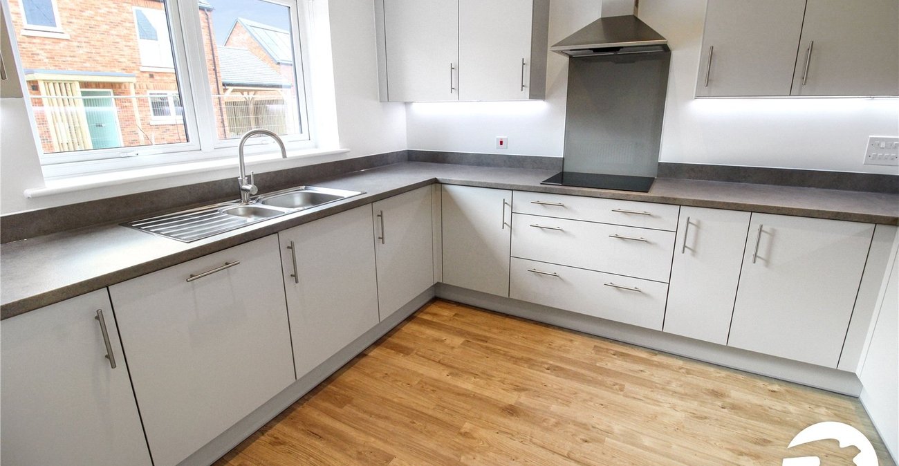 3 bedroom house to rent in Alkerden | Robinson Michael & Jackson