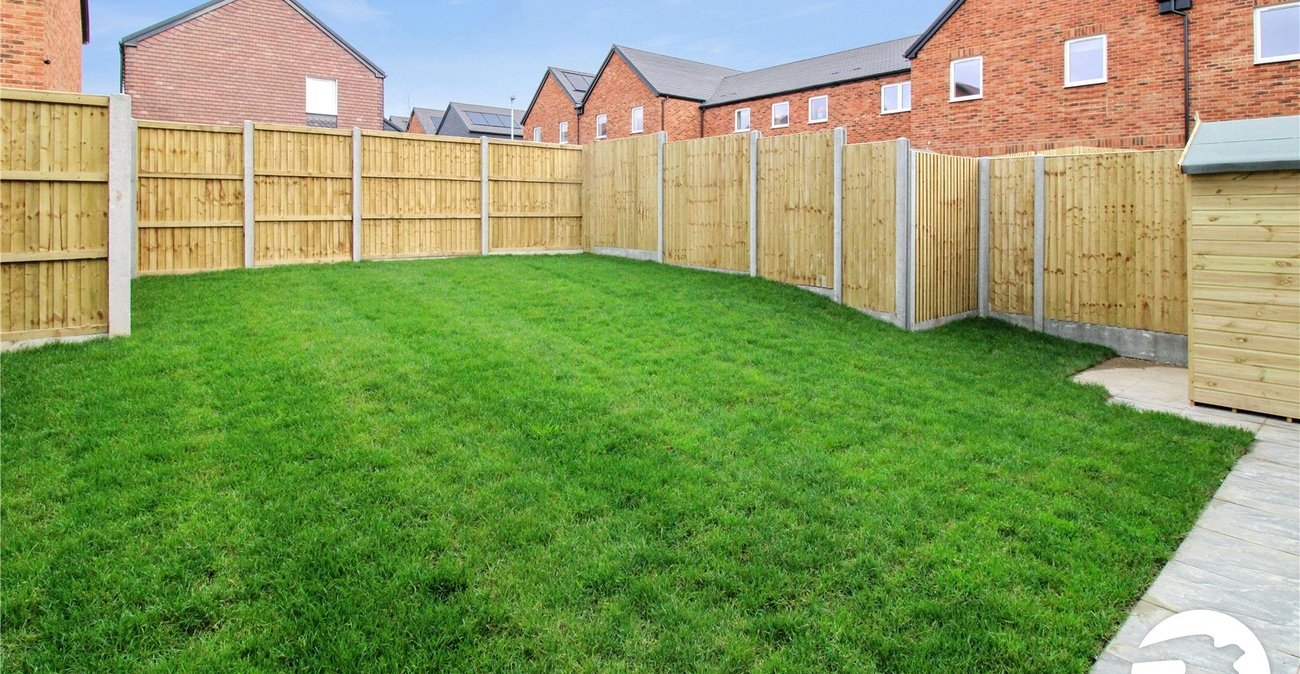 3 bedroom house to rent in Alkerden | Robinson Michael & Jackson