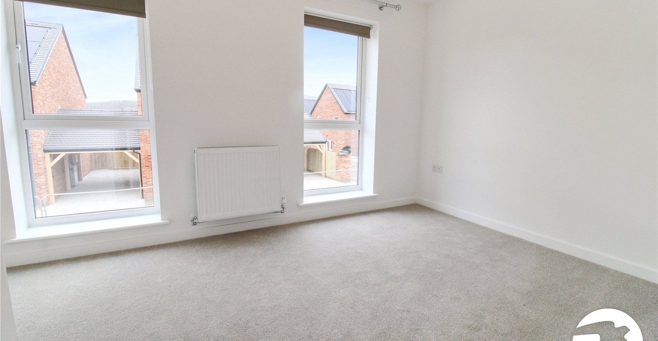 2 bedroom house to rent in Alkerden | Robinson Michael & Jackson