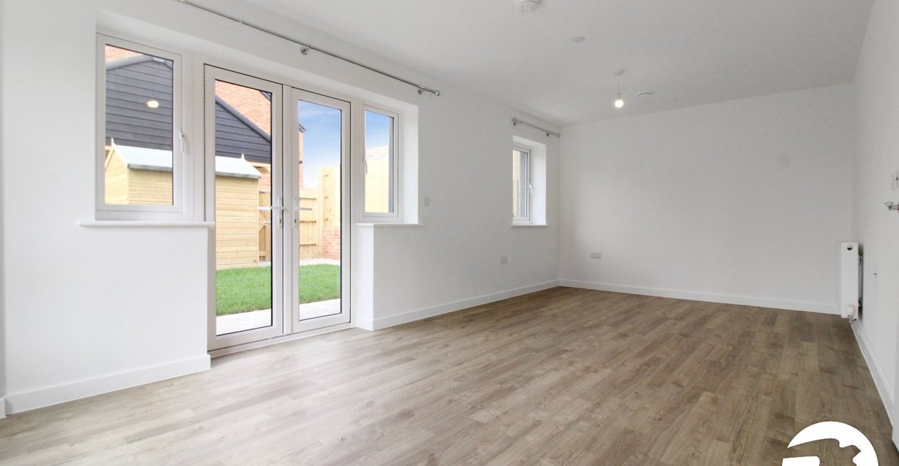 4 bedroom house to rent in Ebbsfleet Valley | Robinson Michael & Jackson
