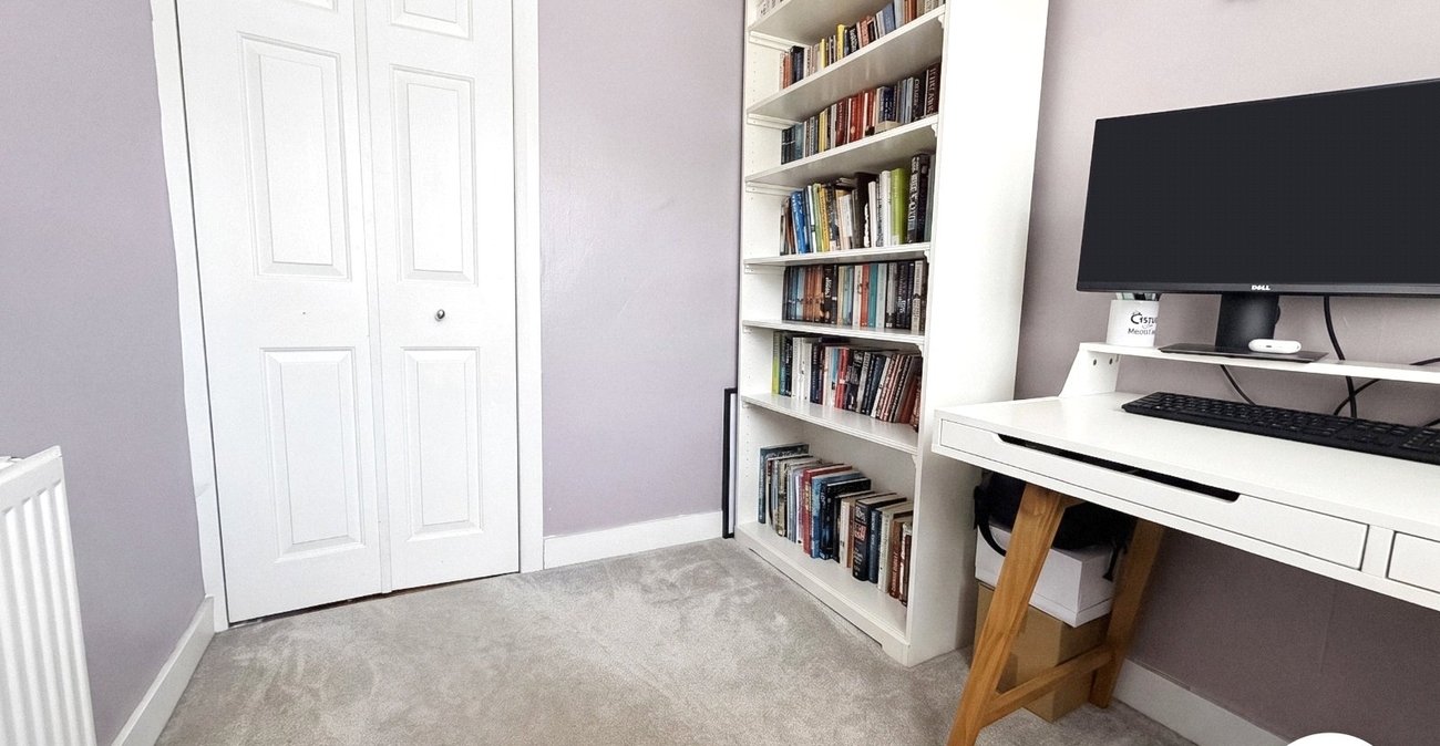 3 bedroom house to rent in Rochester | Robinson Michael & Jackson