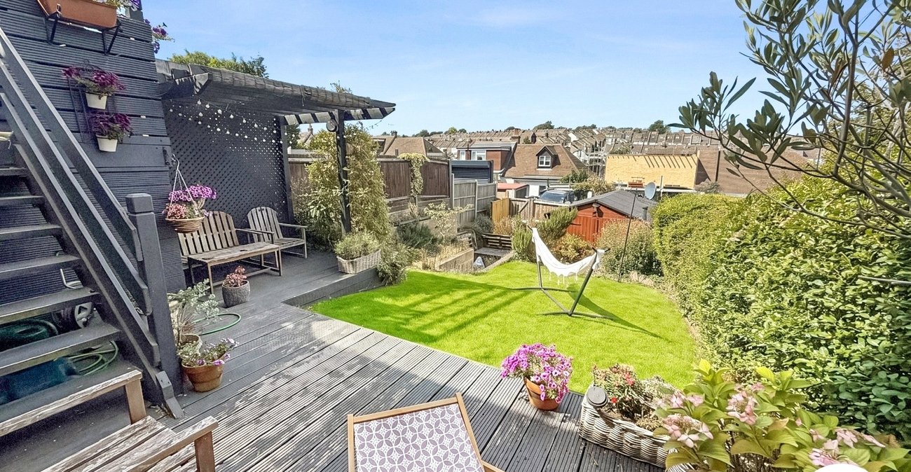 3 bedroom house to rent in Rochester | Robinson Michael & Jackson
