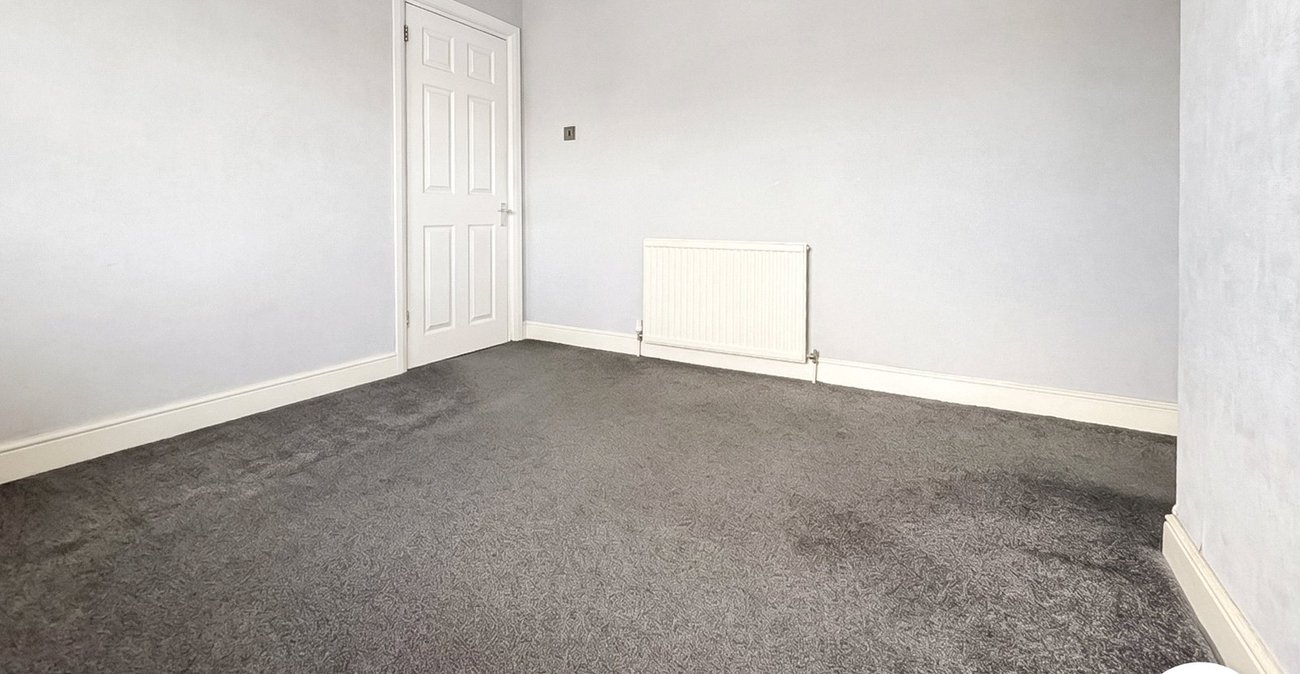 3 bedroom house to rent in Rochester | Robinson Michael & Jackson