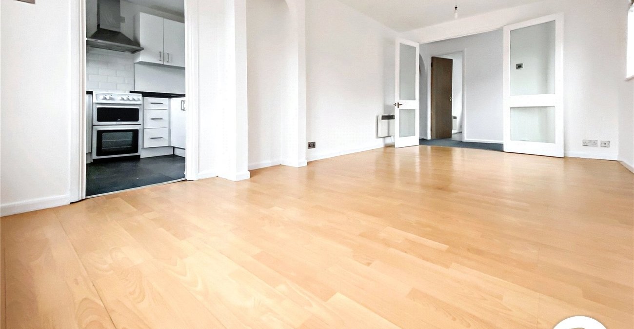 2 bedroom property to rent in Dartford | Robinson Jackson