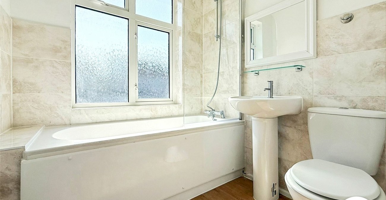 3 bedroom house to rent in Welling | 