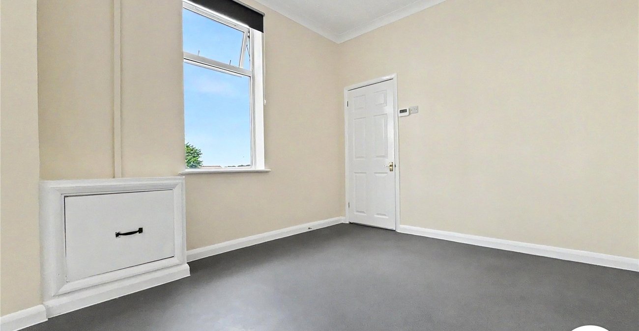 3 bedroom house to rent in Chatham | Robinson Michael & Jackson