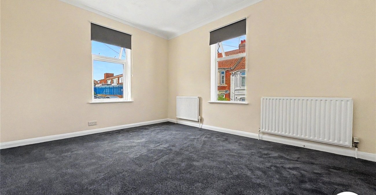 3 bedroom house to rent in Chatham | Robinson Michael & Jackson