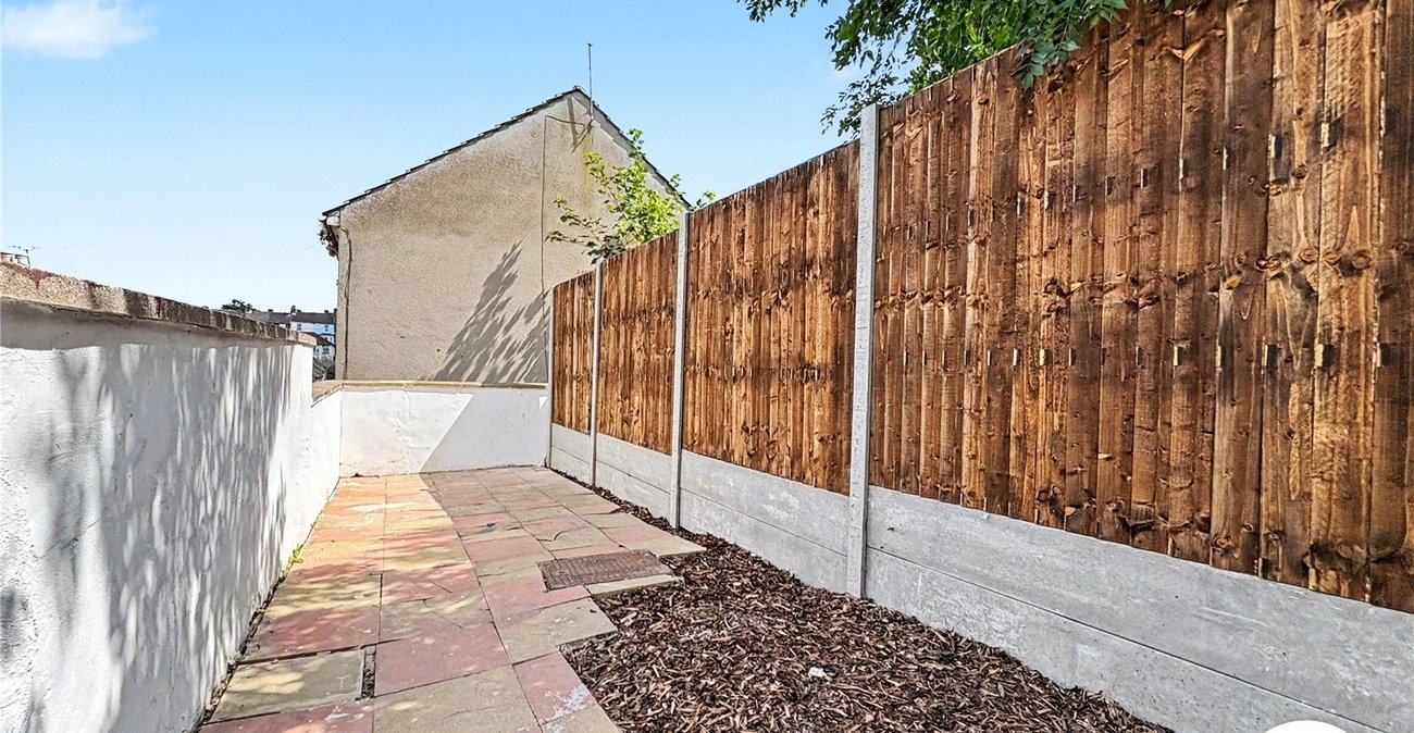 3 bedroom house to rent in Chatham | Robinson Michael & Jackson
