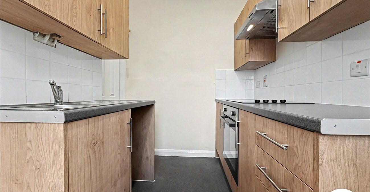 3 bedroom house to rent in Chatham | Robinson Michael & Jackson