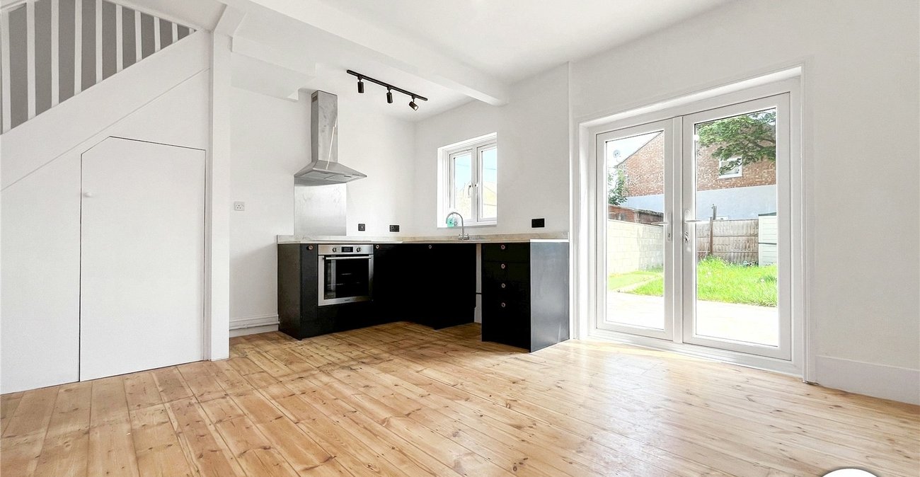 2 bedroom house to rent in Gillingham | Robinson Michael & Jackson