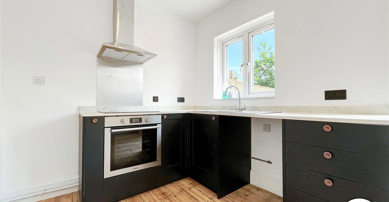 2 bedroom house to rent in Gillingham | Robinson Michael & Jackson