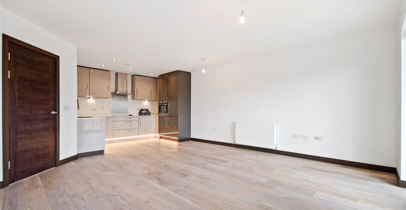 2 bedroom property to rent in Dartford | Robinson Jackson