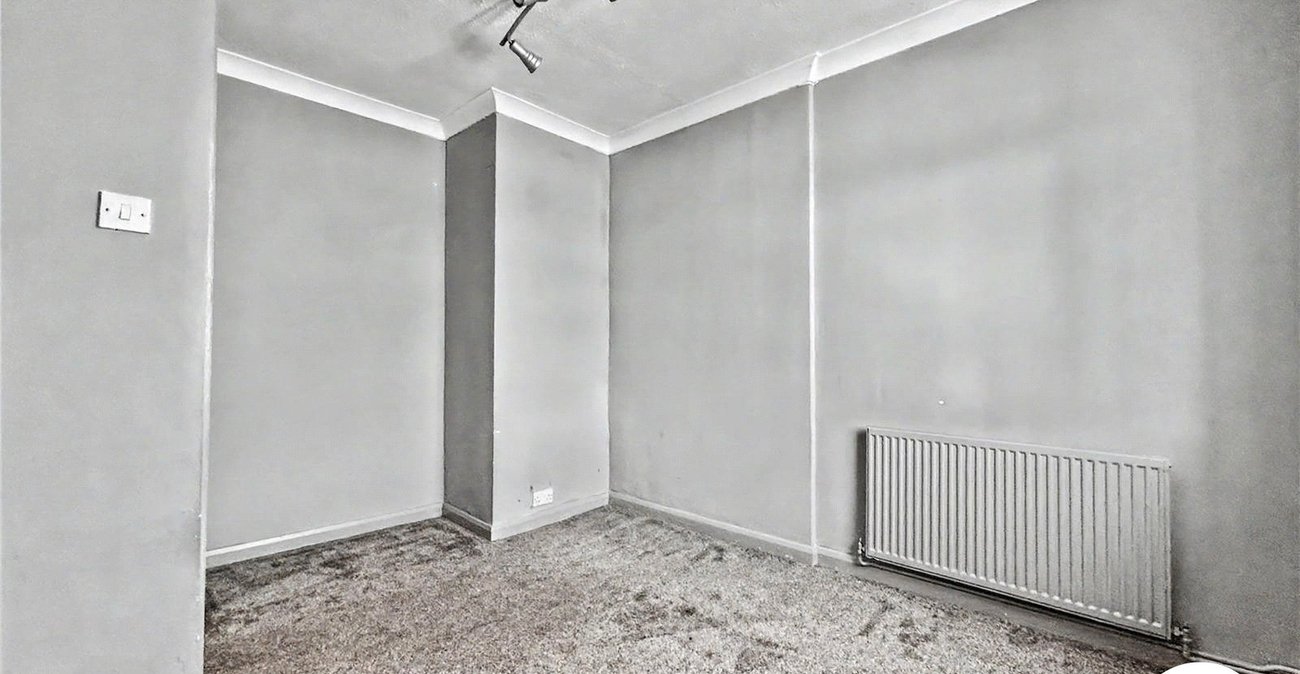 2 bedroom house to rent in Gillingham | Robinson Michael & Jackson
