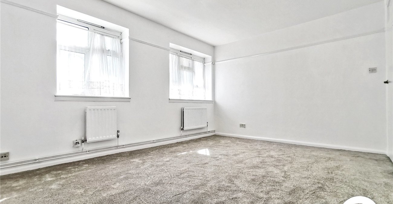 2 bedroom property to rent in Welling | 