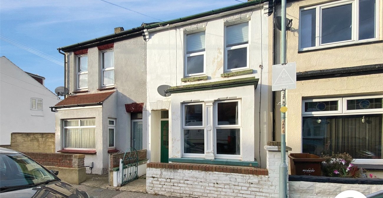 3 bedroom house to rent in Gillingham | Robinson Michael & Jackson