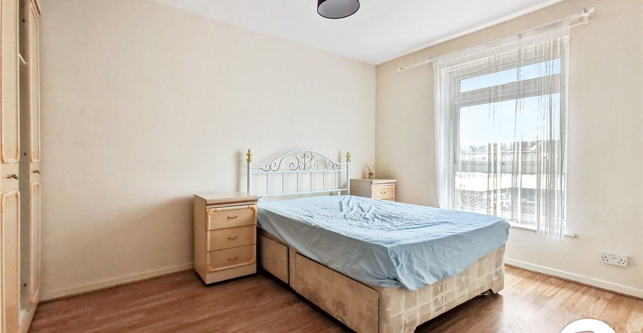 3 bedroom house to rent in London | 