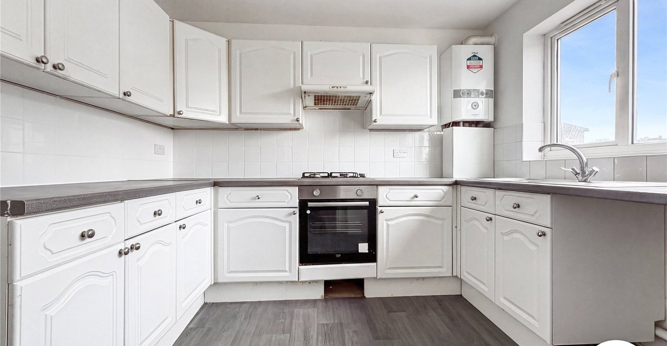 3 bedroom house to rent in Chatham | Robinson Michael & Jackson
