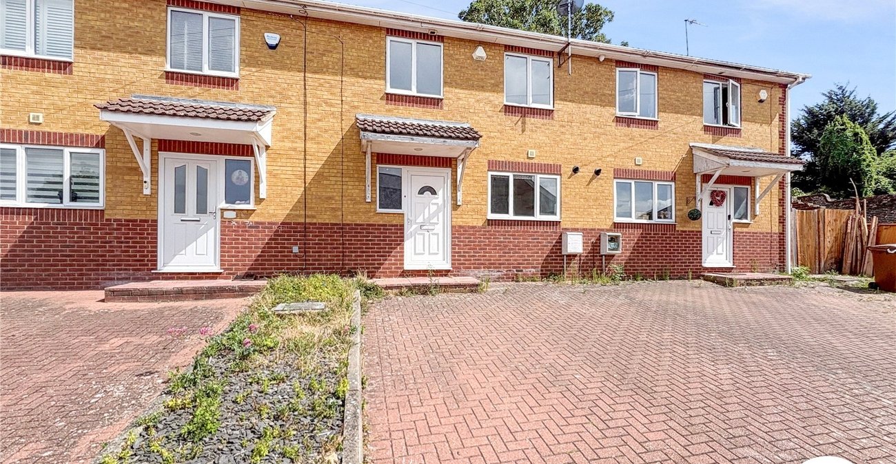 3 bedroom house to rent in Chatham | Robinson Michael & Jackson