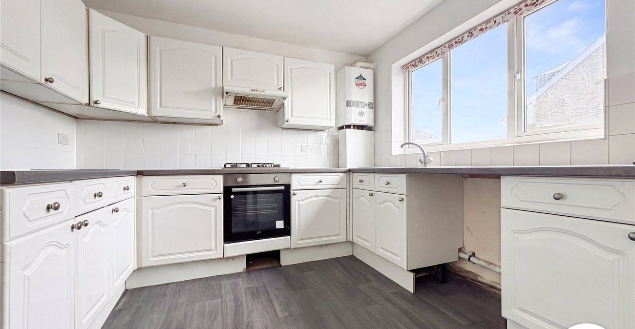 3 bedroom house to rent in Chatham | Robinson Michael & Jackson