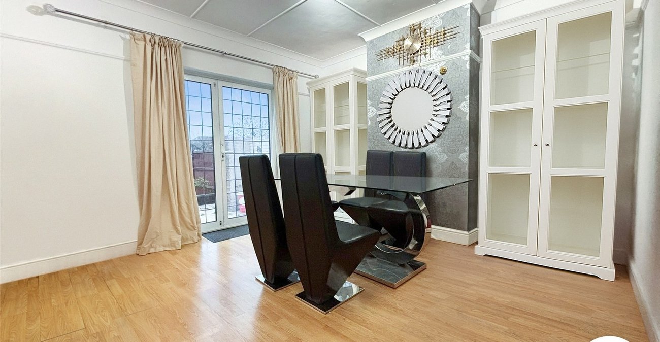 3 bedroom house to rent in Bexleyheath | Robinson Jackson