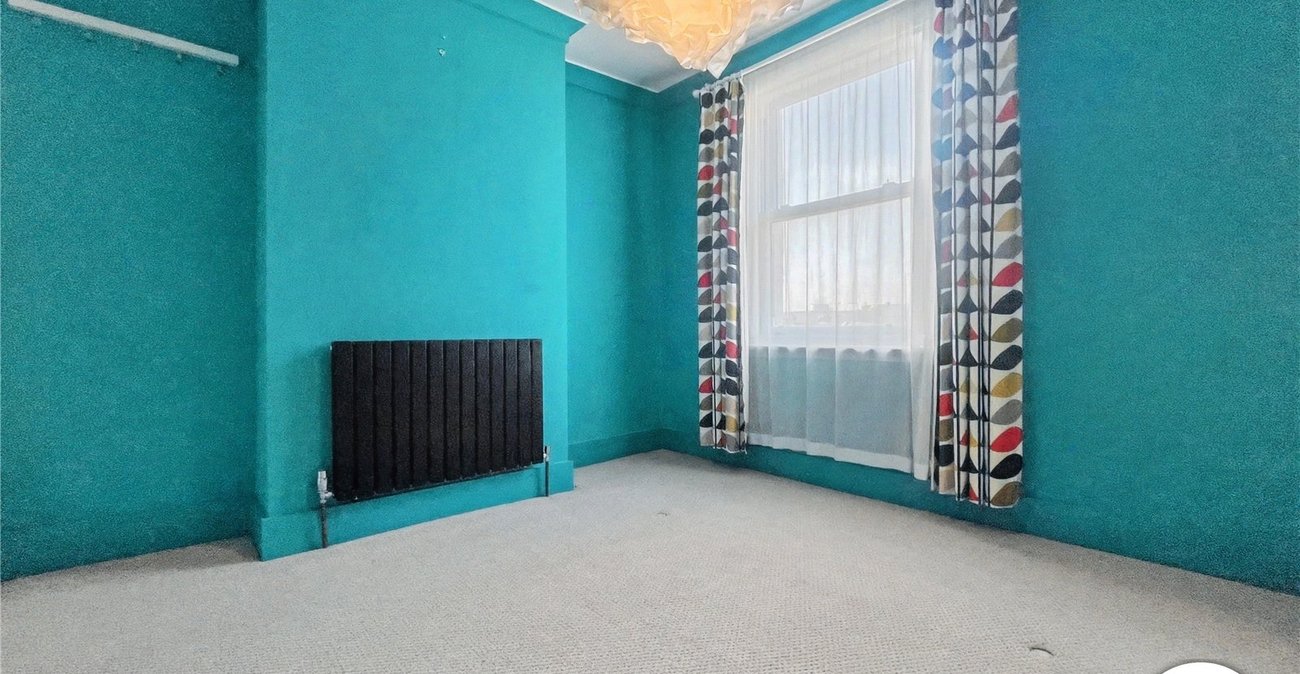 3 bedroom house to rent in Gillingham | Robinson Michael & Jackson