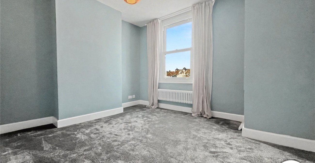 3 bedroom house to rent in Gillingham | Robinson Michael & Jackson