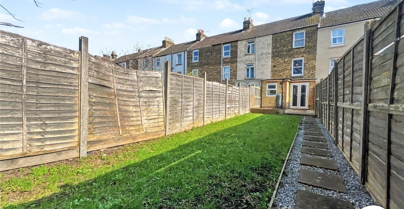 3 bedroom house to rent in Gillingham | Robinson Michael & Jackson