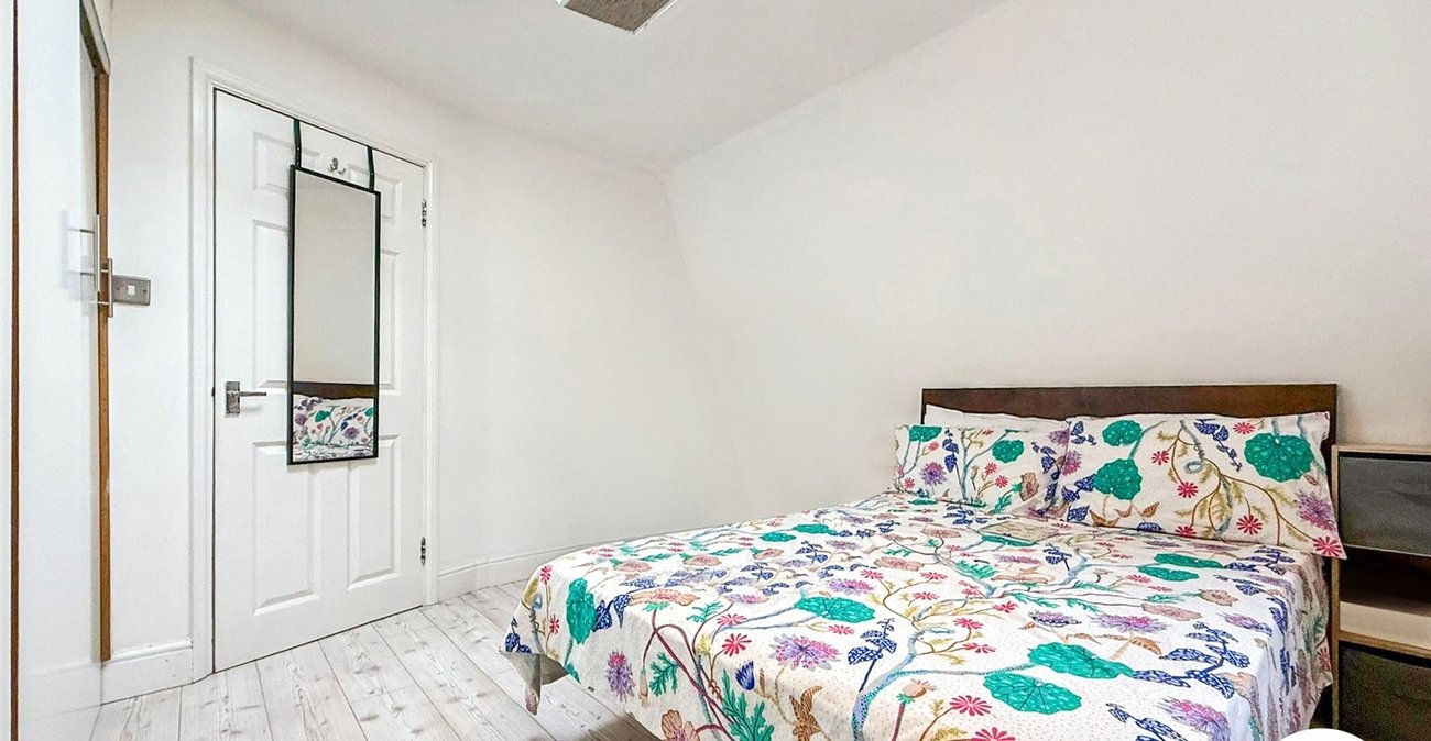 1 bedroom property to rent in London | Robinson Jackson