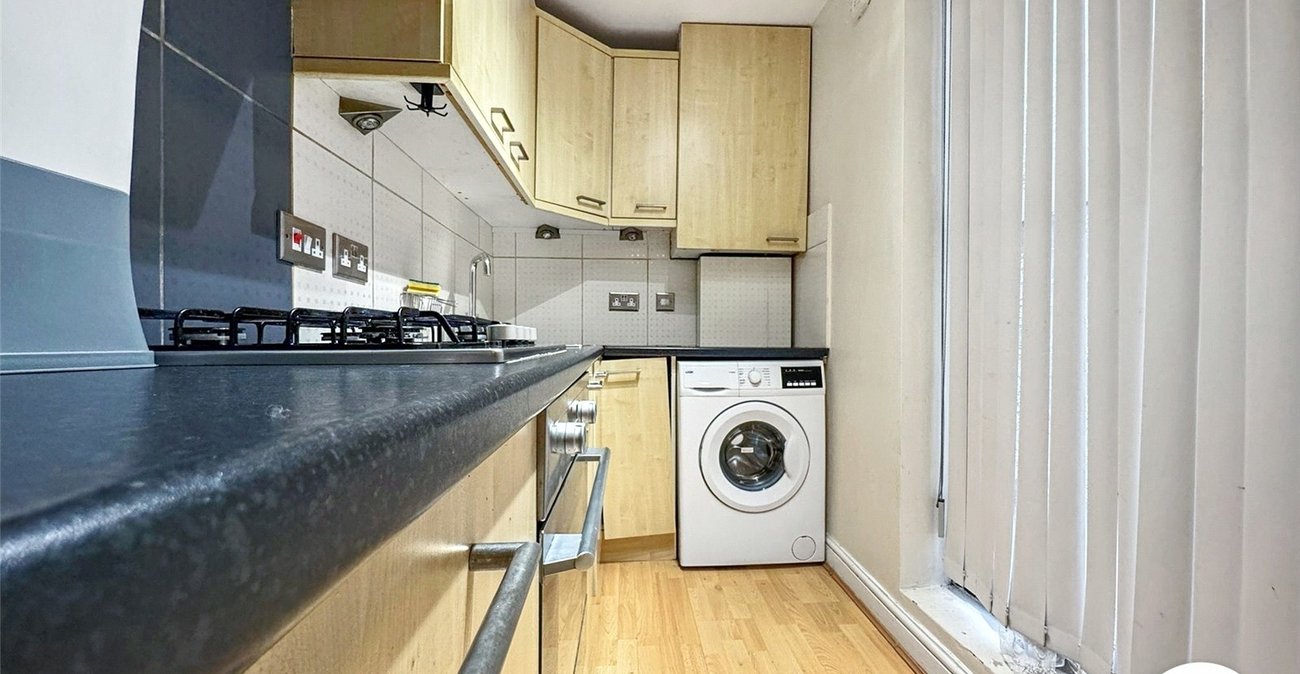 1 bedroom property to rent in London | Robinson Jackson