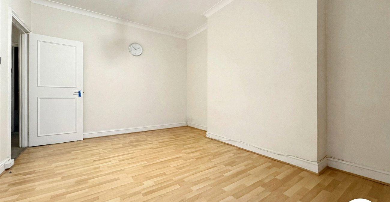 1 bedroom property to rent in London | Robinson Jackson