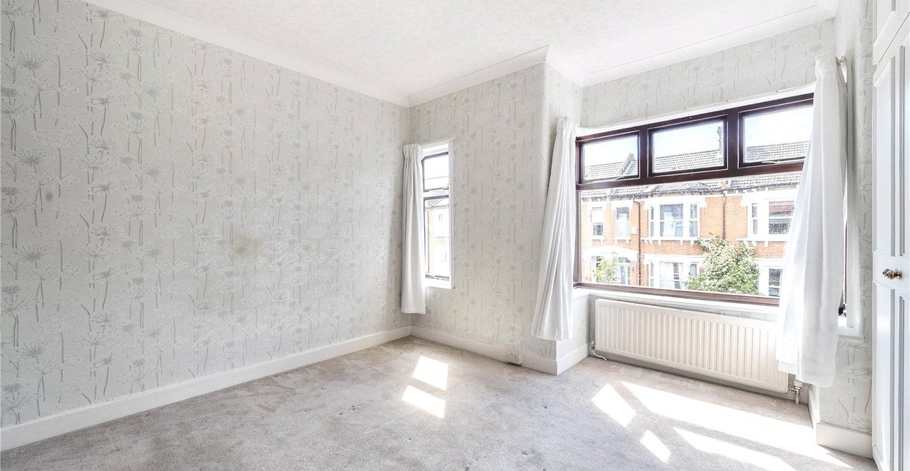 2 bedroom house to rent in Sydenham | Robinson Jackson