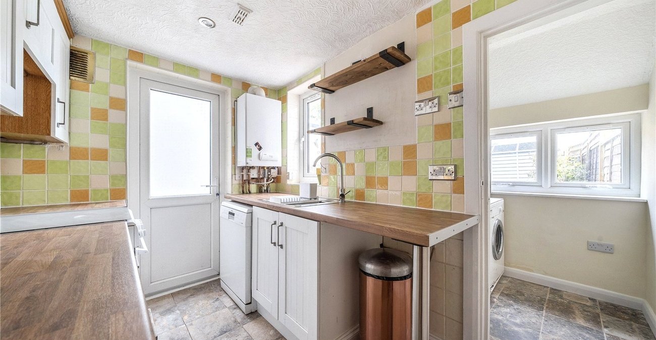 2 bedroom house to rent in Sydenham | Robinson Jackson