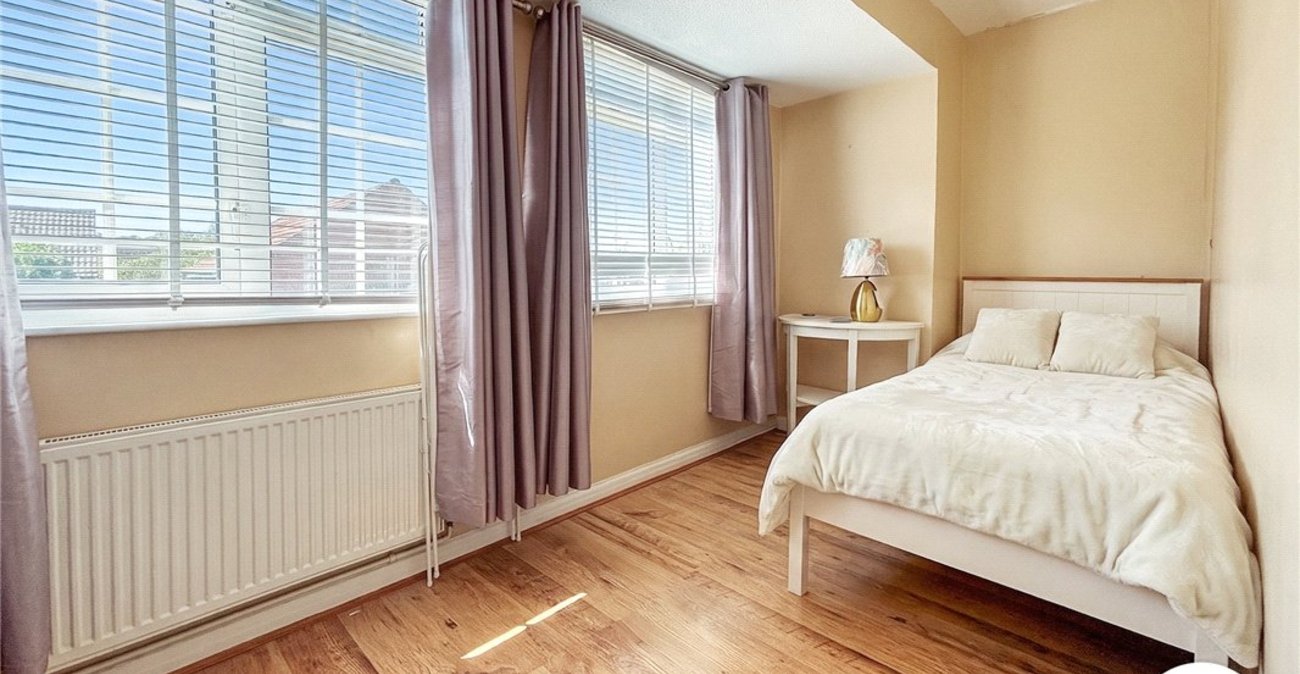 4 bedroom house to rent in Orpington | Robinson Jackson