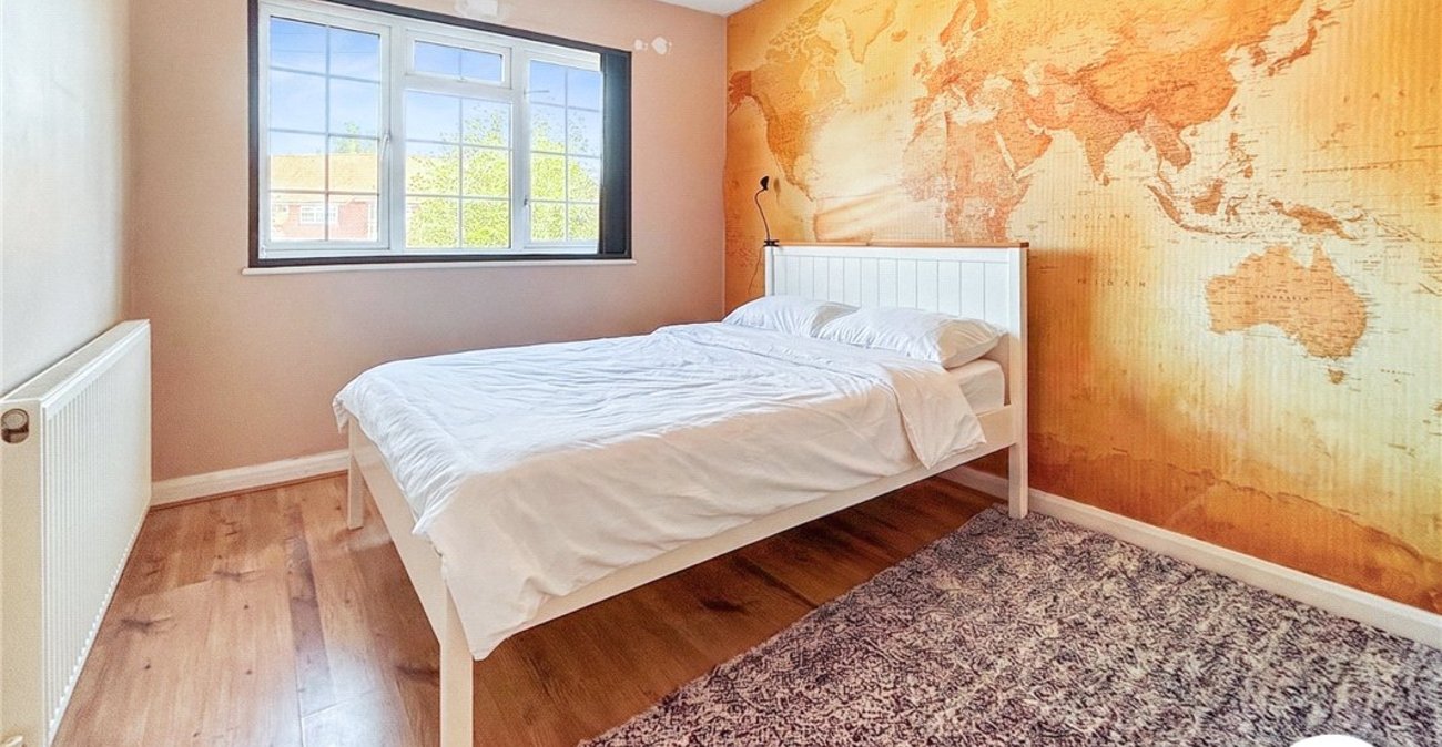 4 bedroom house to rent in Orpington | Robinson Jackson
