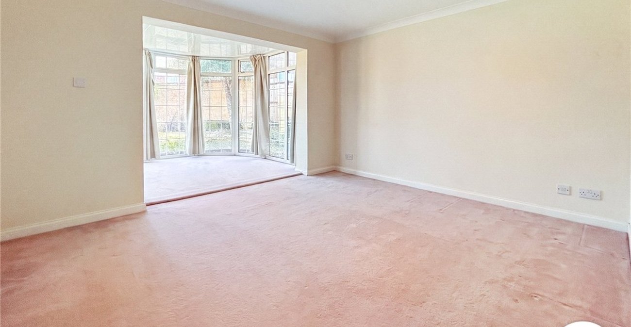 4 bedroom house to rent in Orpington | Robinson Jackson