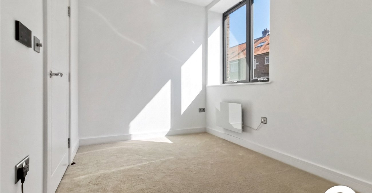 2 bedroom property to rent in Orpington | Robinson Jackson