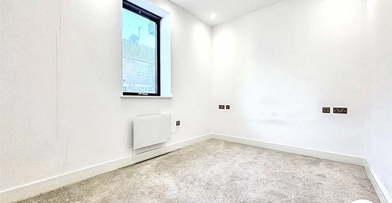 2 bedroom property to rent in Orpington | Robinson Jackson