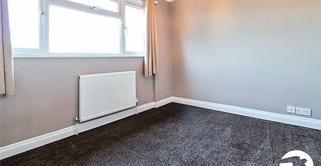 3 bedroom house to rent in Northfleet | Robinson Michael & Jackson