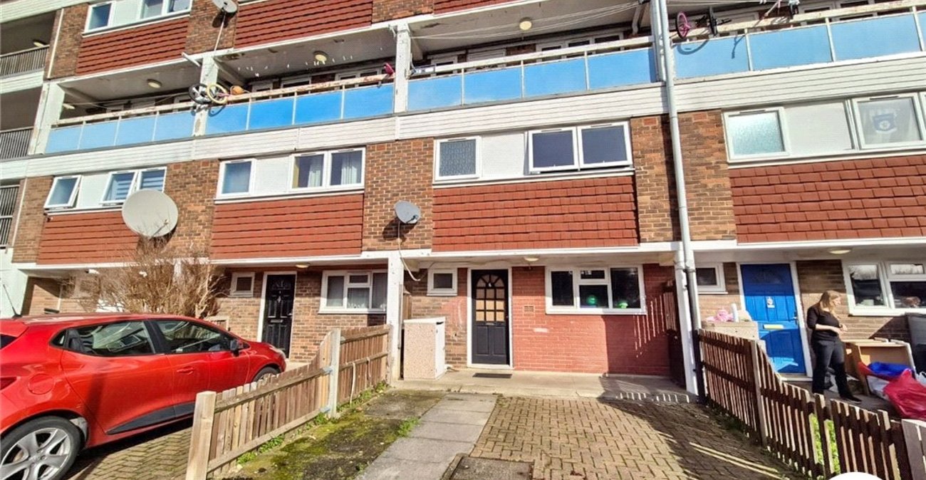 3 bedroom property to rent in Orpington | Robinson Jackson