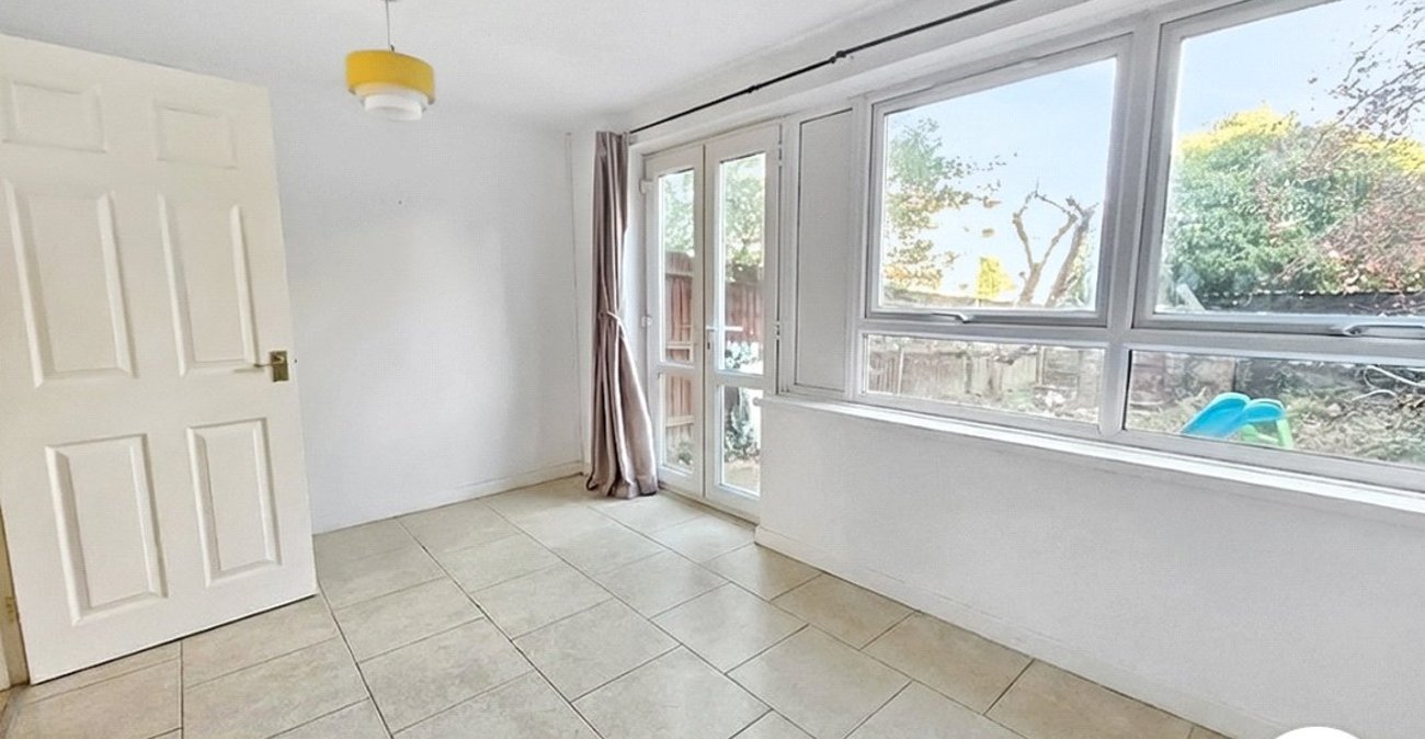 3 bedroom property to rent in Orpington | Robinson Jackson