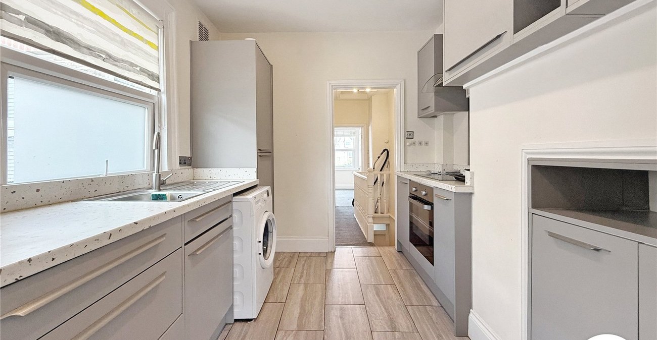 1 bedroom property to rent in London | Robinson Jackson