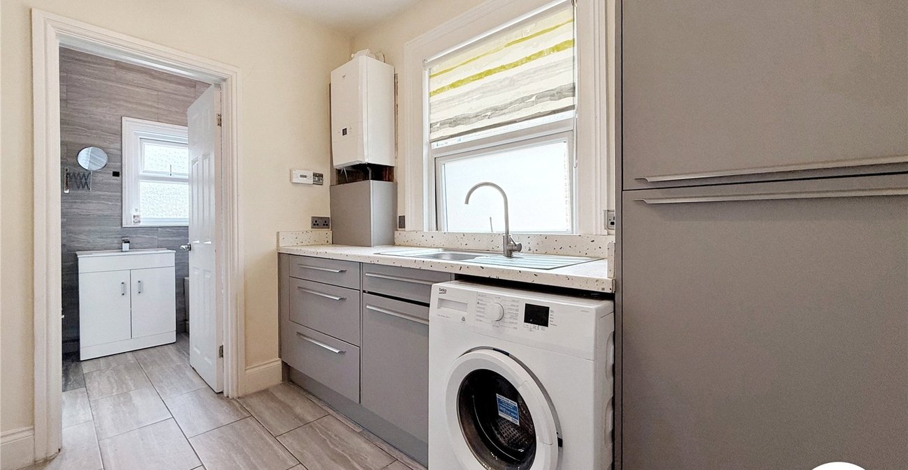 1 bedroom property to rent in London | Robinson Jackson