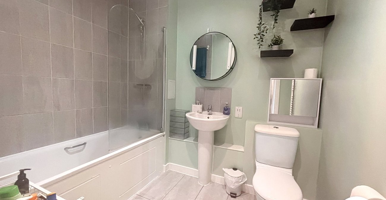 1 bedroom property to rent in Erith | Robinson Jackson