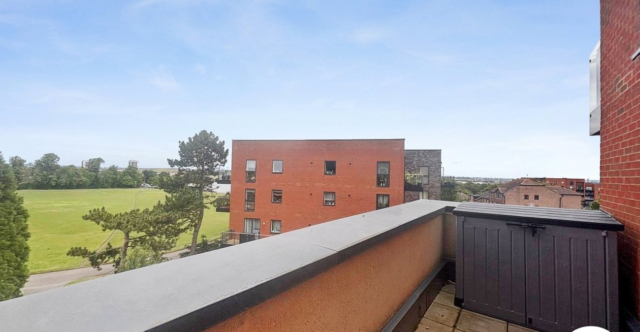 1 bedroom property to rent in Erith | Robinson Jackson