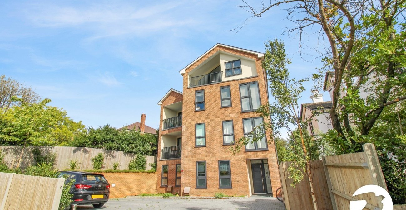 1 bedroom property to rent in Sydenham | Robinson Jackson