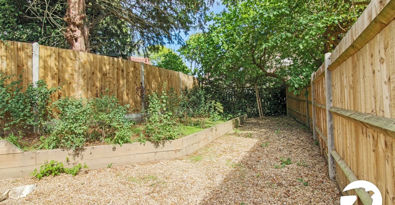 1 bedroom property to rent in Sydenham | Robinson Jackson