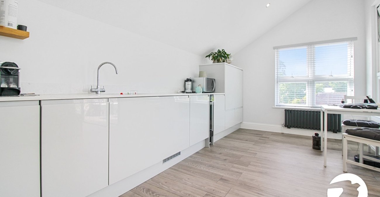 1 bedroom property to rent in Sydenham | Robinson Jackson