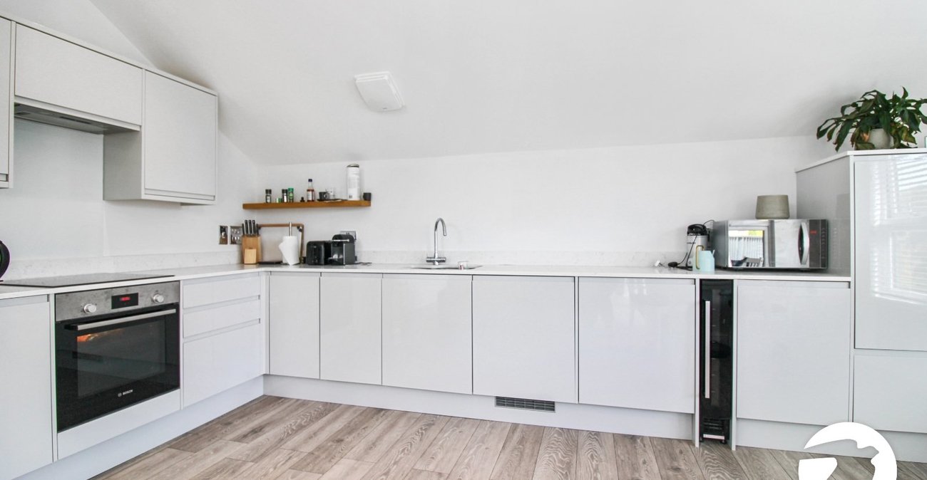 1 bedroom property to rent in Sydenham | Robinson Jackson
