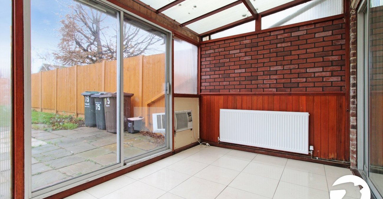 3 bedroom house to rent in Gravesend | Robinson Michael & Jackson